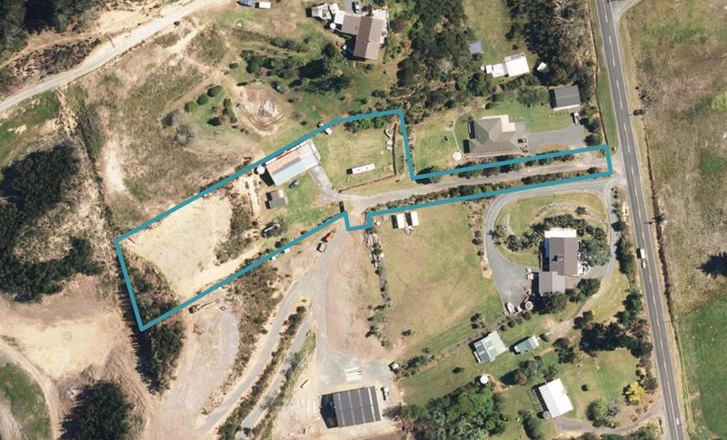 4233 State Highway 1, PUKENUI, KAITAIA - Carousel 1