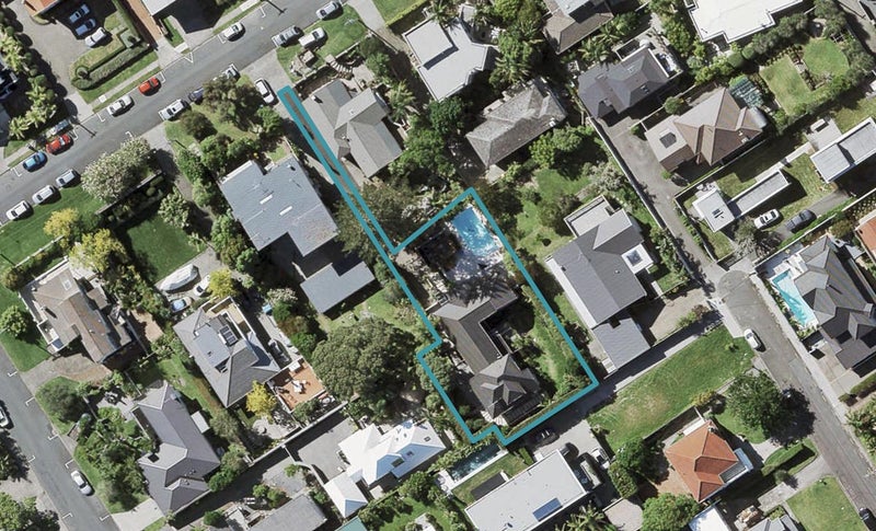 15 Park Avenue, Takapuna, Auckland - Carousel 1