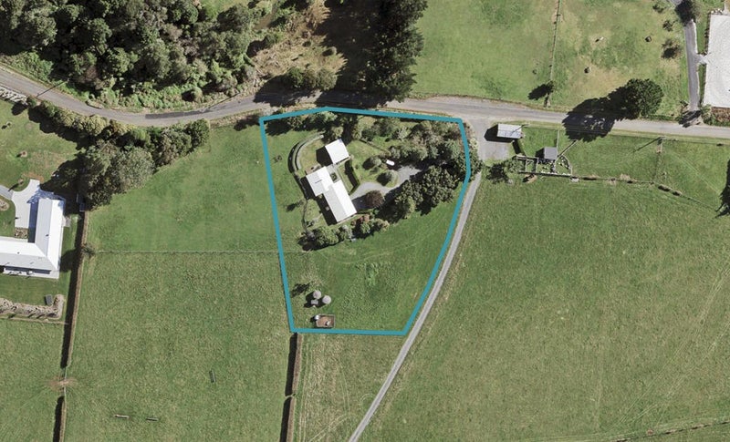 32 Ruebe Road, Buckland - Carousel 1