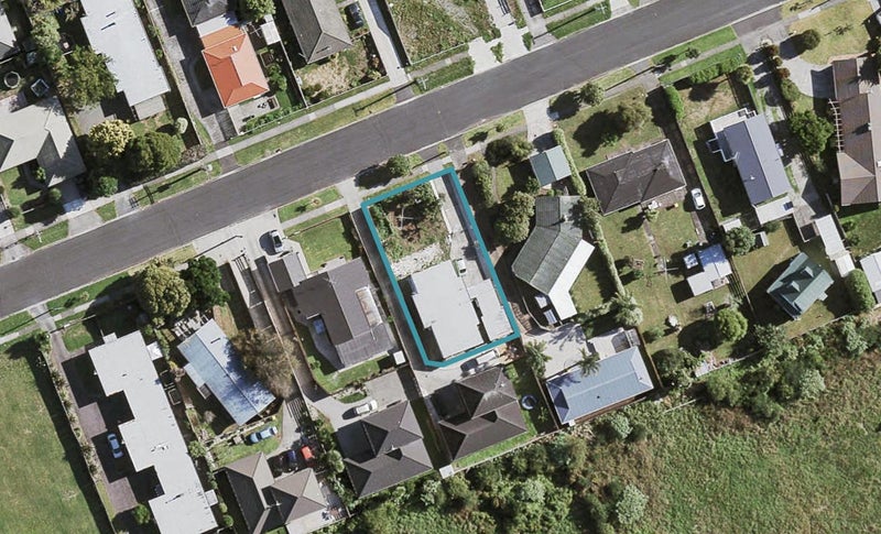 33 Berwyn Avenue, Takanini, Auckland - Carousel 1