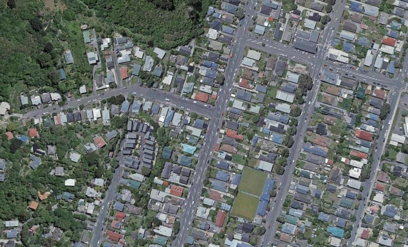 64 Derwent Street, Island Bay, Wellington - Carousel 1