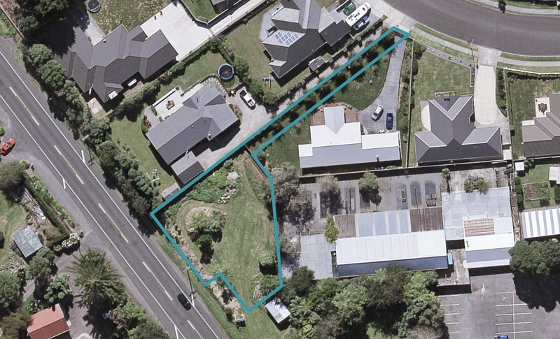 9A Portland Drive, Highlands Park, New Plymouth - Carousel 1