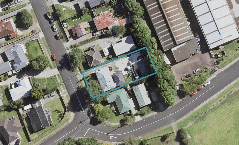 18 Fields Road, Manurewa, Auckland - Carousel 1