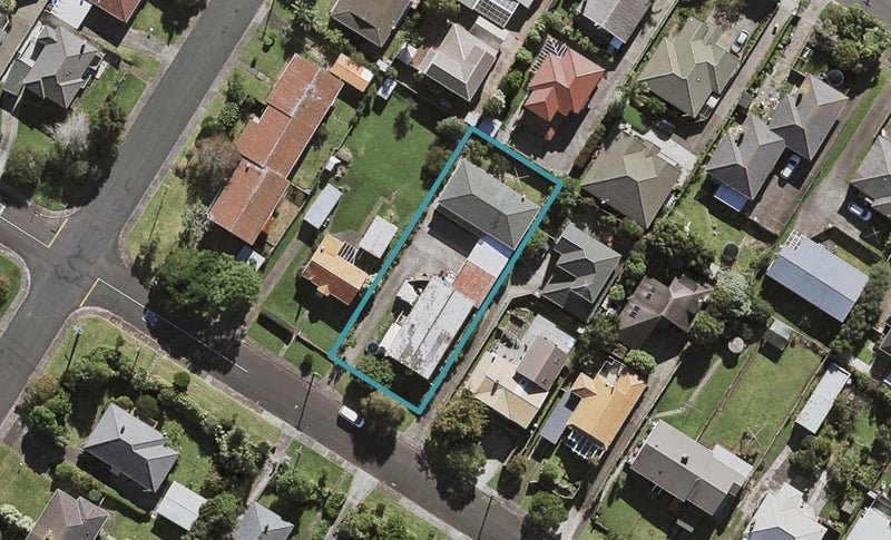 1/30 Kowhatu Road, Greenlane, Auckland - Carousel 1