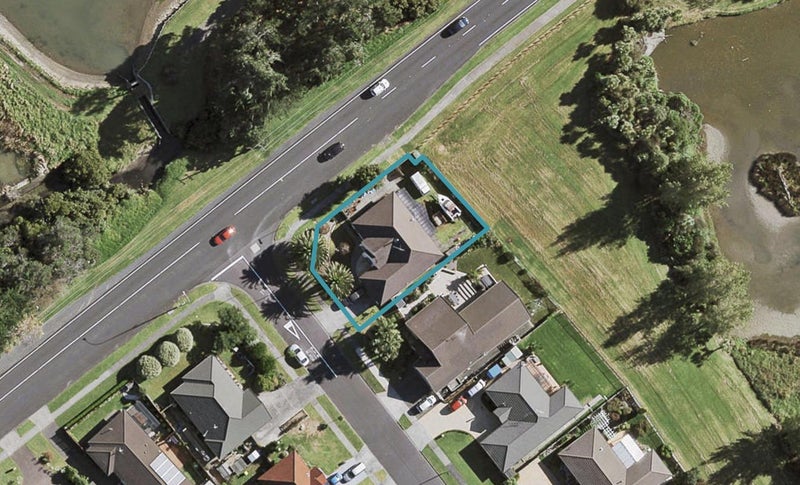 50 Wattle Farm Road, Wattle Downs, Auckland - Carousel 1
