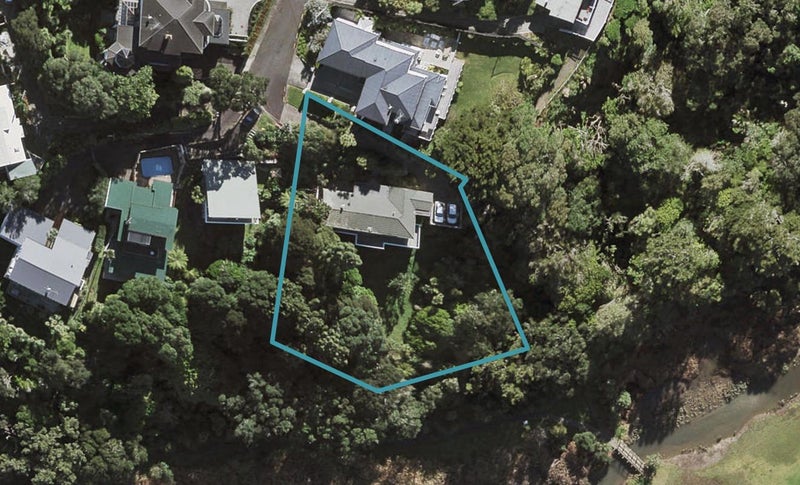 48 Seaview Avenue, Northcote, Auckland - Carousel 1