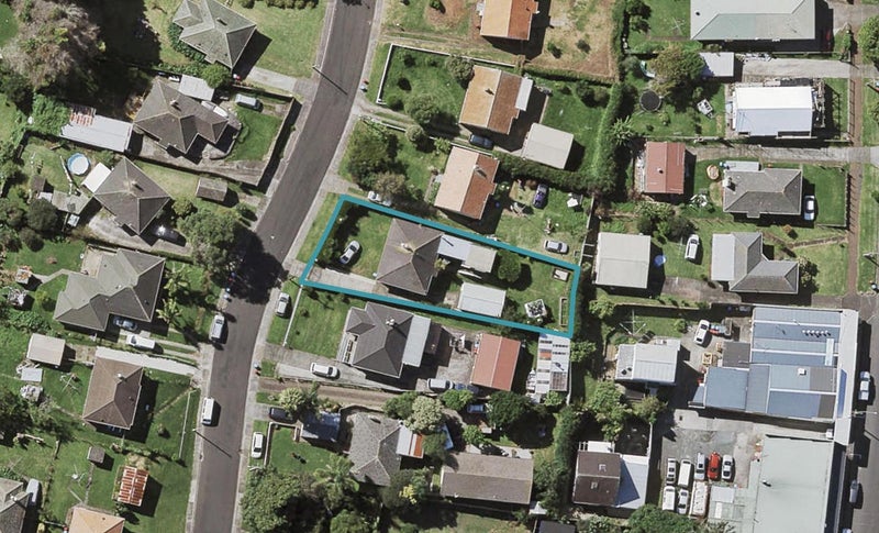 6 Upham Road, Panmure, Auckland - Carousel 1