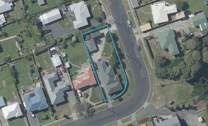 22 Vulcan Road, Waldronville, Dunedin - Carousel 1