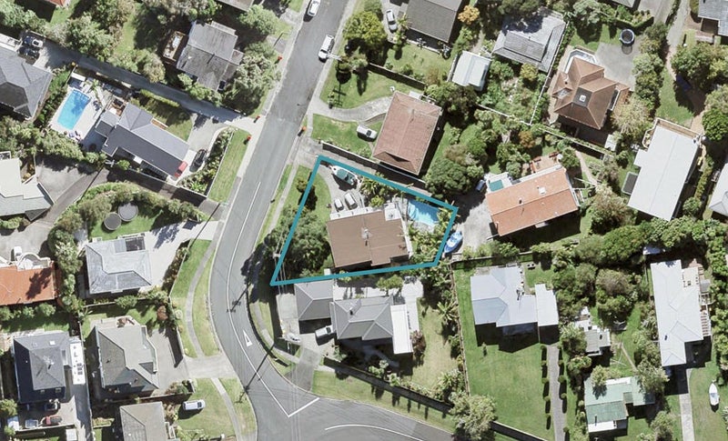 20 Tainui Street, Torbay, Auckland - Carousel 1