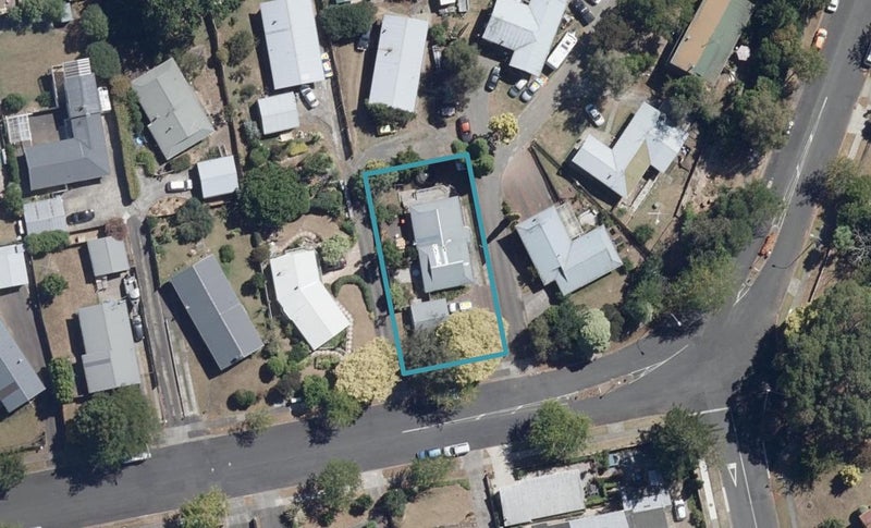 48 Pohutukawa Drive, Pukete, Hamilton - Carousel 1