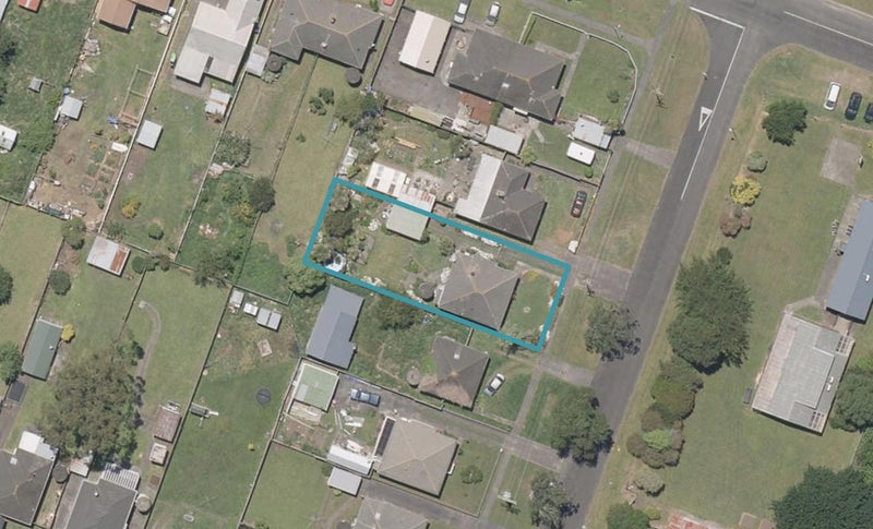21 Maketu Street, Whanganui East, Whanganui - Carousel 1