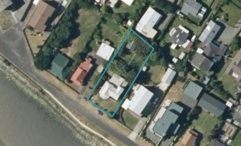 9 Hartley Street, Foxton Beach, Foxton - Carousel 1