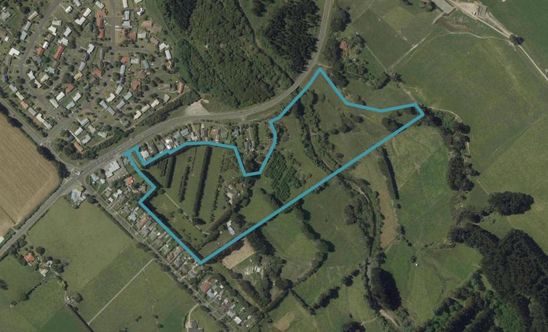 56 Honore Drive, Linton, Palmerston North - Carousel 1