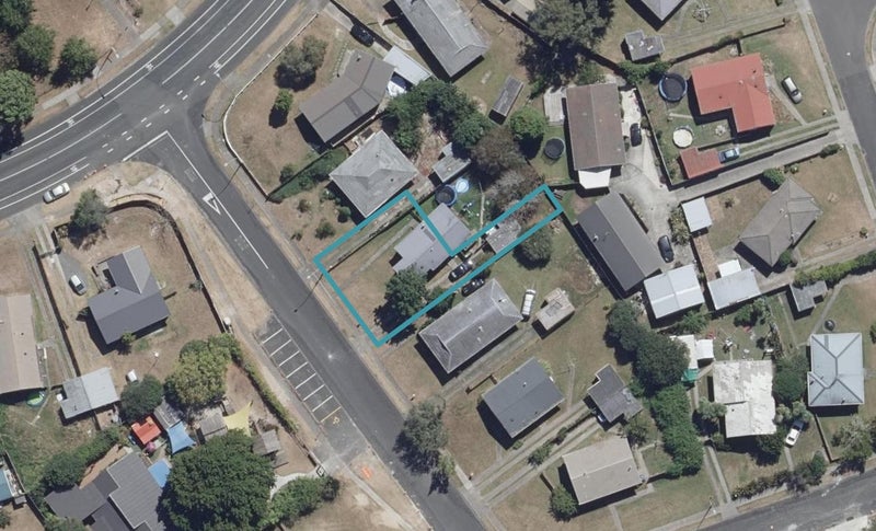 1/42 Halberg Crescent, Chartwell, Hamilton - Carousel 1