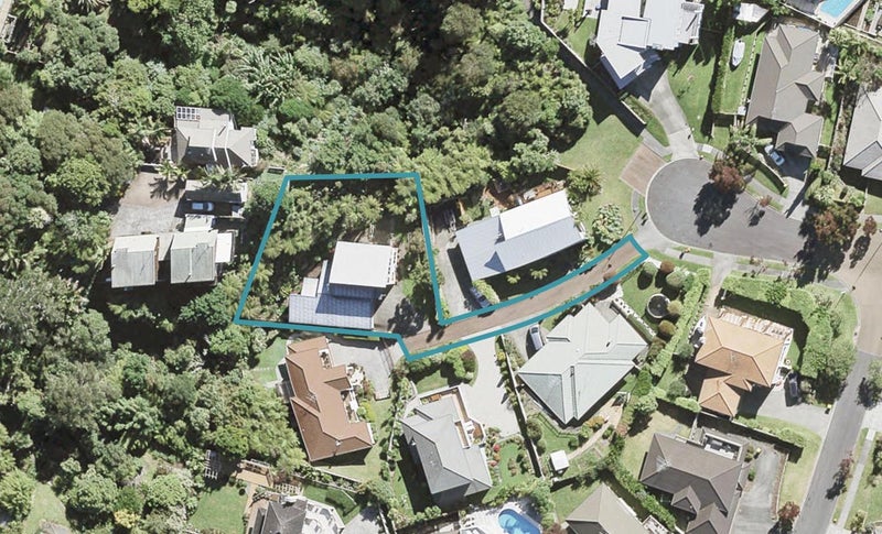 38 Woodridge Avenue, Northcross, Auckland - Carousel 1