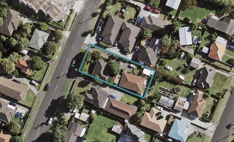 0 , Manurewa - Carousel 1