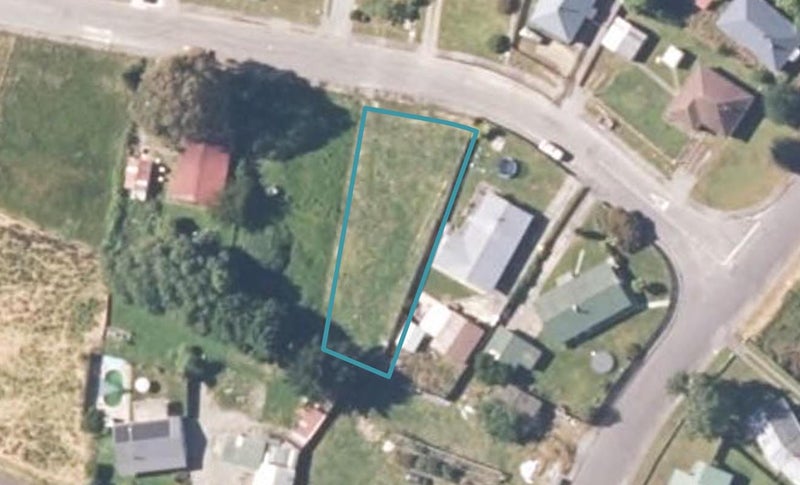 5 Conlon Street, REEFTON, Reefton - Carousel 1