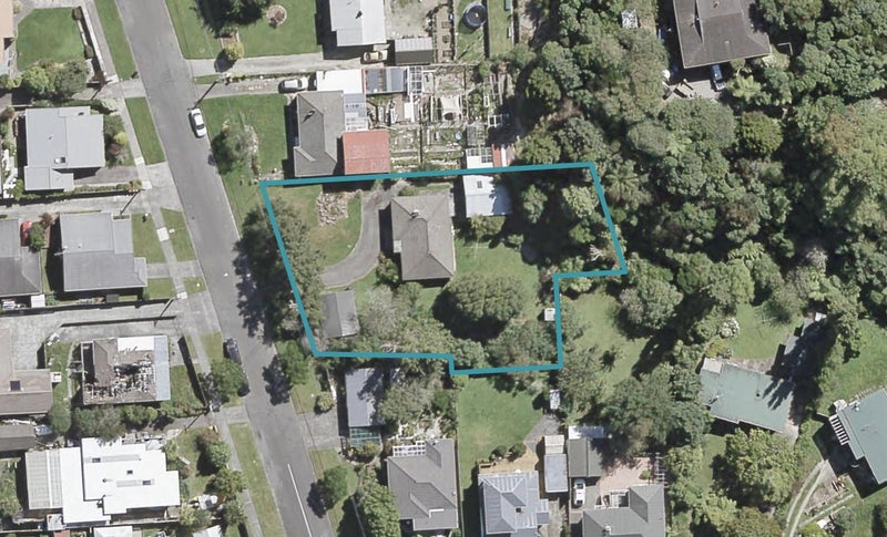 39 Montgomery Street, Stokes Valley, Lower Hutt - Carousel 1