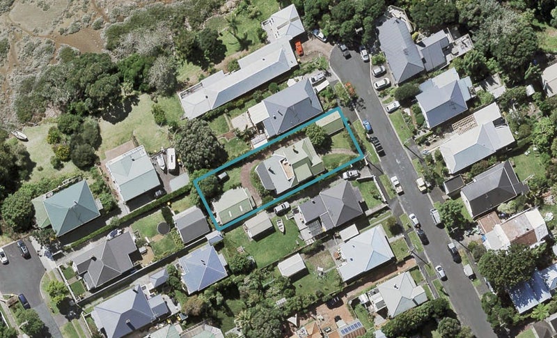 7 Bulwer Street, Devonport, Auckland - Carousel 1