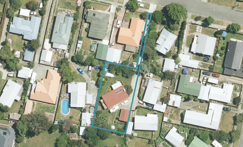 9 Lucas Street, Riversdale, Blenheim - Carousel 1