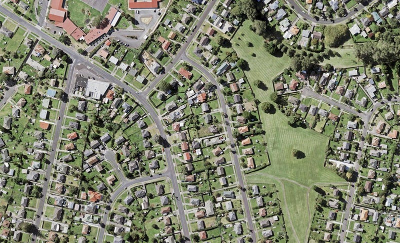 9C Wimbledon Crescent, Glen Innes, Auckland - Carousel 1