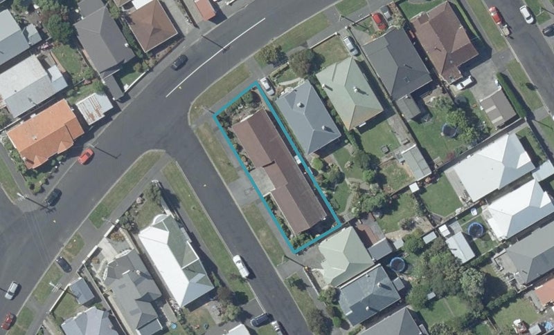 63 Hargest Crescent, Saint Kilda, Dunedin - Carousel 1