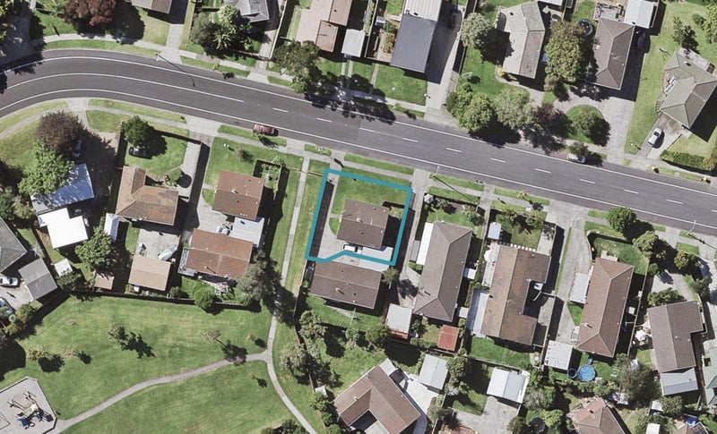 145A Gills Road, Half Moon Bay, Auckland - Carousel 1
