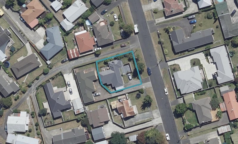 29 Hobson Street, Maeroa, Hamilton - Carousel 1