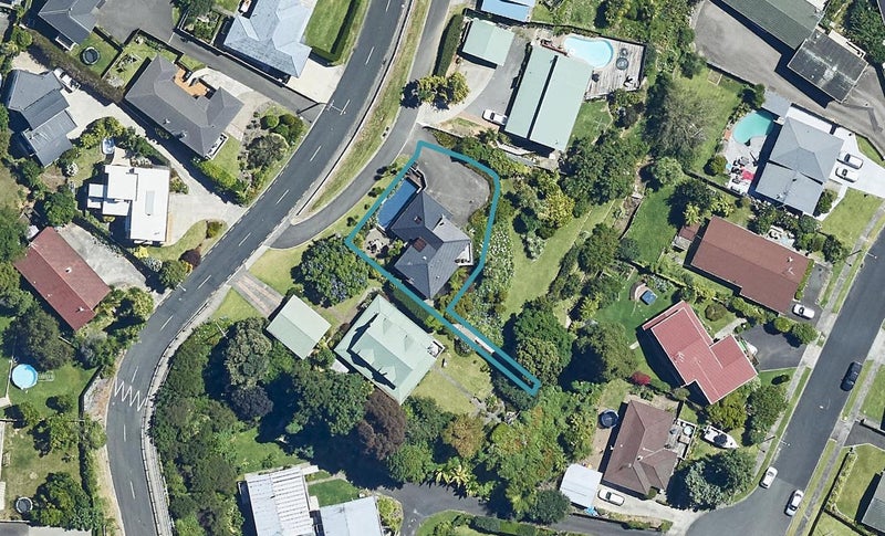 74A Hinewa Road, Otumoetai, Tauranga - Carousel 1