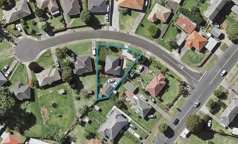1 Bellona Road, Panmure, Auckland - Carousel 1