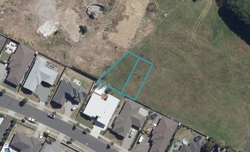 2/29 Maanihi Drive, Rototuna North, Hamilton - Carousel 1