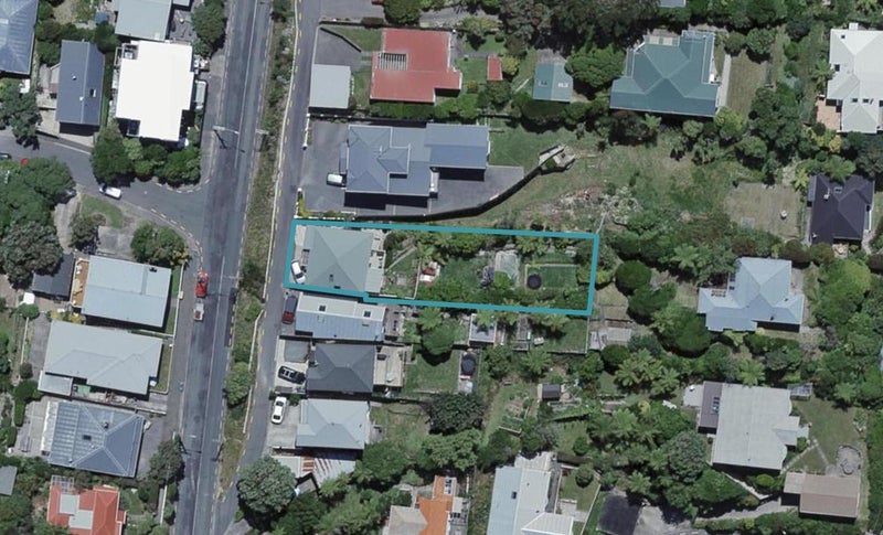 11 Mills Road, Brooklyn, Wellington - Carousel 1