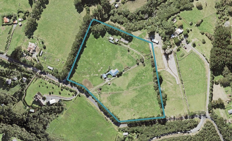 566 Oaia Road, Waimauku - Carousel 1
