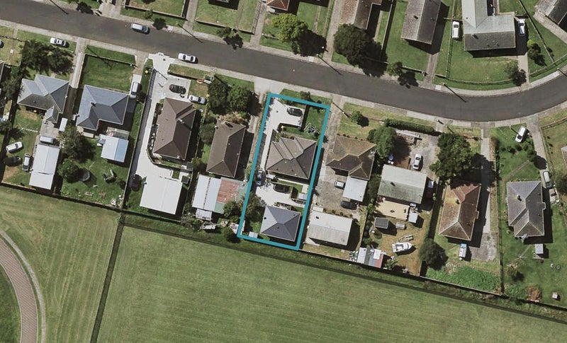88 Franklyne Road, Otara, Auckland - Carousel 1