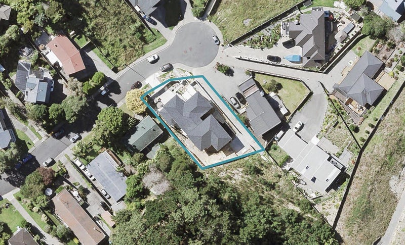 28 Malters Place, Browns Bay, Auckland - Carousel 1