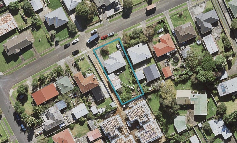 24A Wayne Drive, Mangere, Auckland - Carousel 1