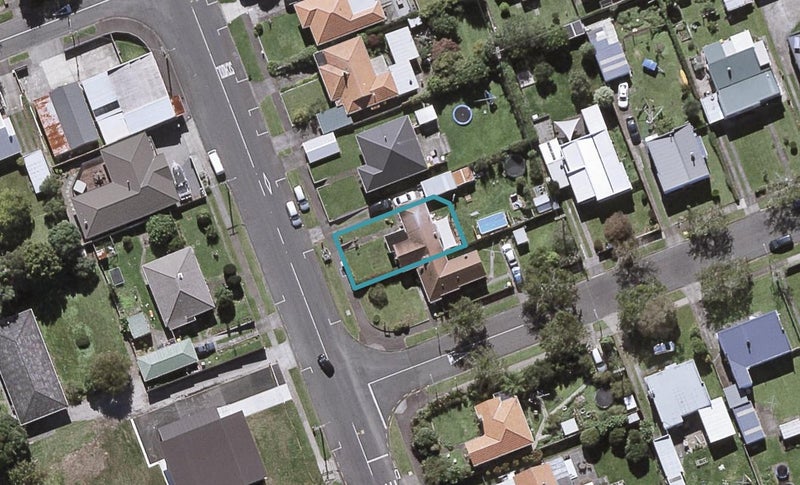 109 Brooklands Road, Brooklands, New Plymouth - Carousel 1
