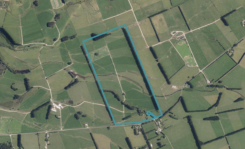 826 Kakariki Road, Eketāhuna - Carousel 1