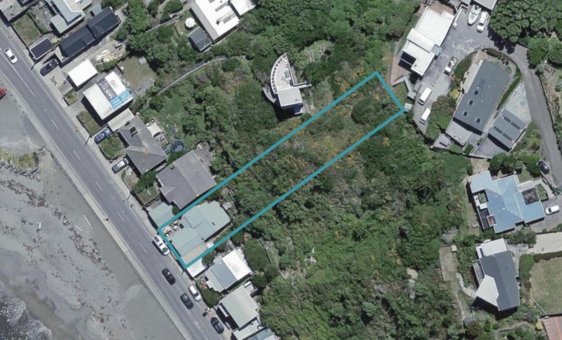 36 Owhiro Bay Parade, Owhiro Bay, Wellington - Carousel 1