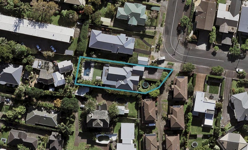 25 Lochiel Road, Remuera, Auckland - Carousel 1