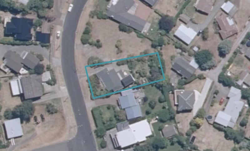 56 Rainbow Drive, Rainbow Point, Taupo - Carousel 1