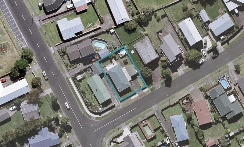 3 Camellia Avenue, Bell Block, New Plymouth - Carousel 1