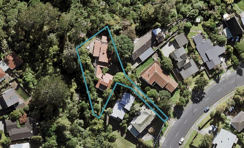 13 Halsey Drive, Lynfield, Auckland - Carousel 1