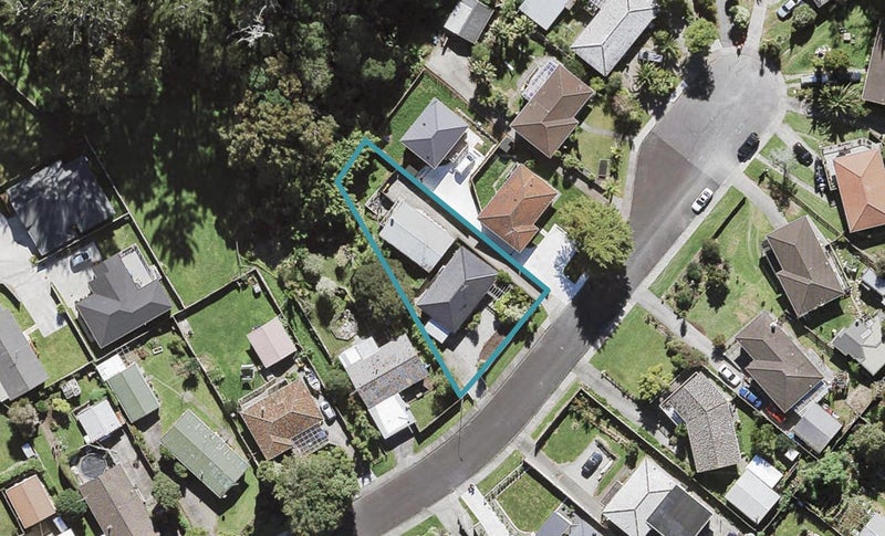 14 Barnfield Place, Glendene, Auckland - Carousel 1