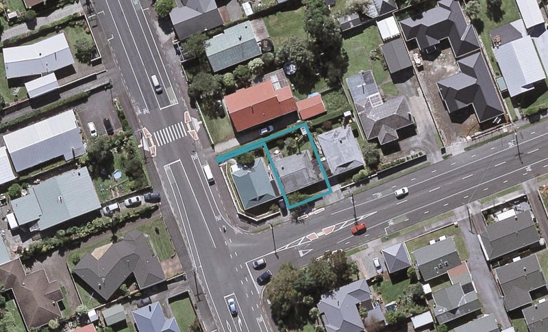 34/1 Hori Street, Vogeltown, New Plymouth - Carousel 1