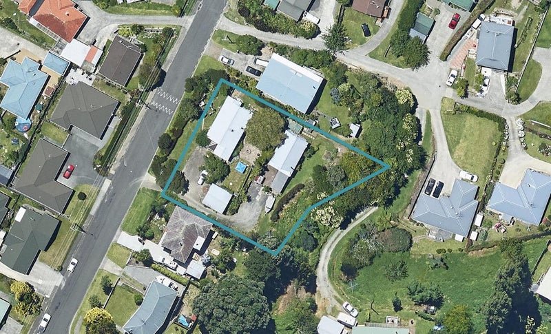 1/86 Greerton Road, Gate Pa, Tauranga - Carousel 1