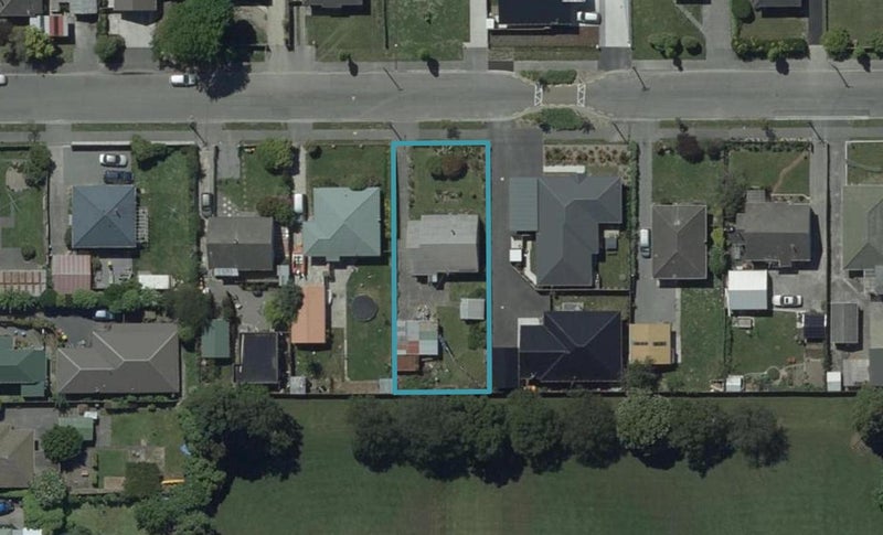 10 Dunarnan Street, Avonside, Christchurch - Carousel 1