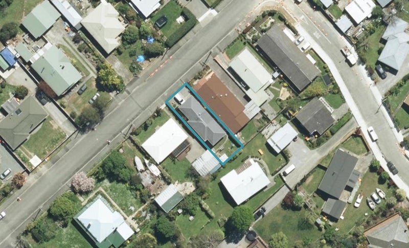 16 Arrow Street, Wakefield - Carousel 1