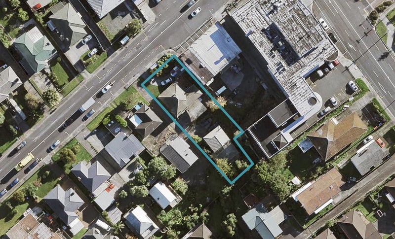 1/8 White Swan Road, Mount Roskill, Auckland - Carousel 1