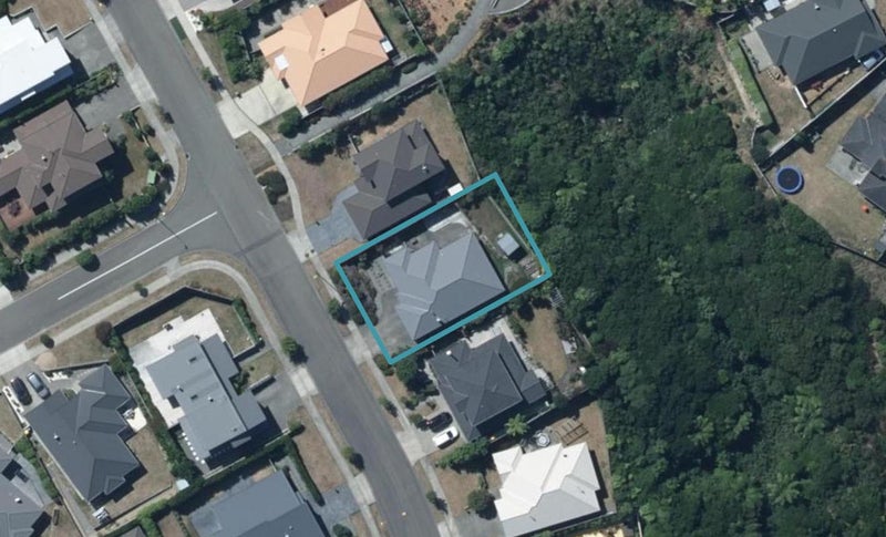39 Nelson Avenue, Aotea, Porirua - Carousel 1